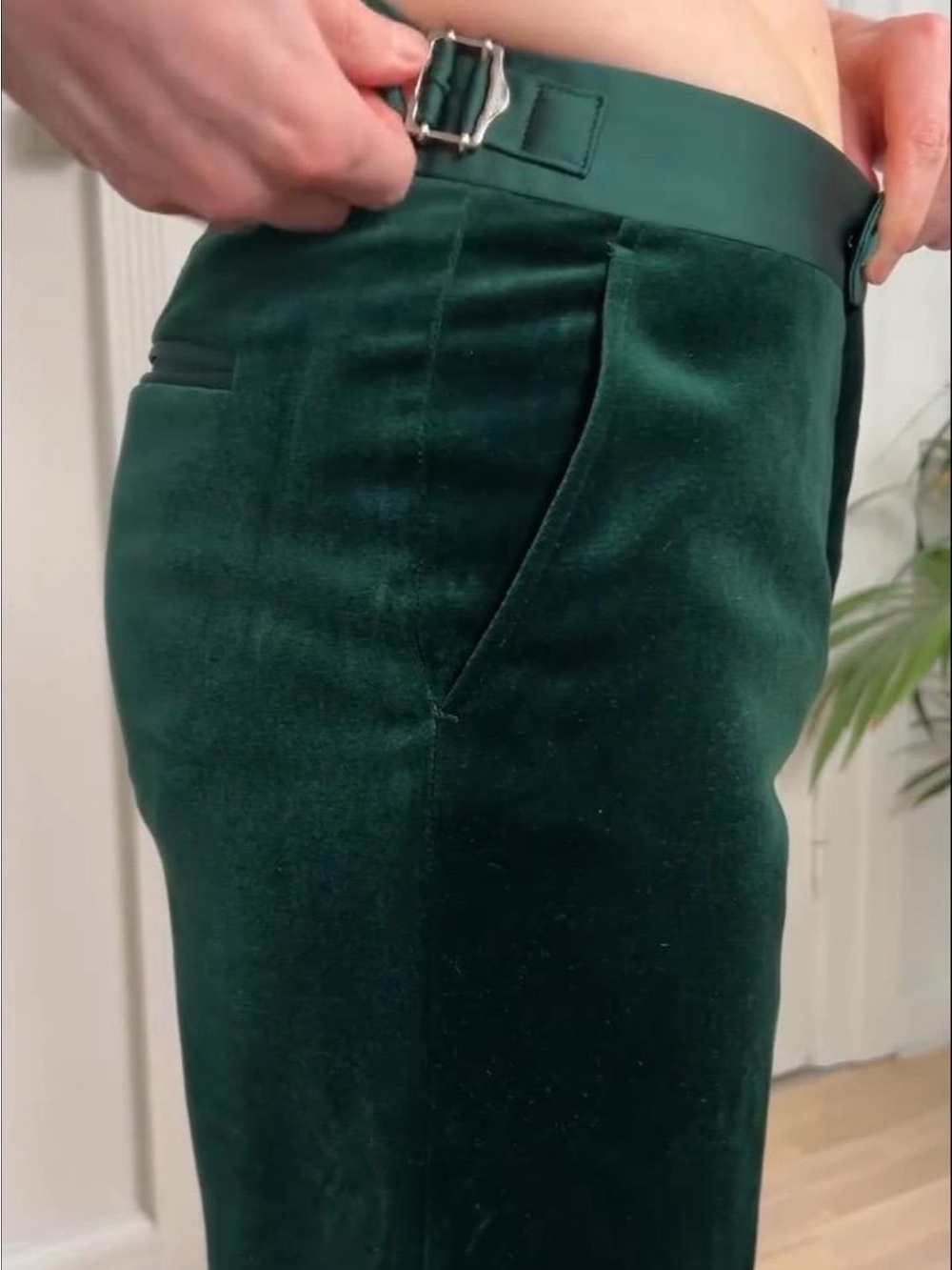 Phineas  cole green velvet pants slim formal paul Stuart size 30 made in ITALY
